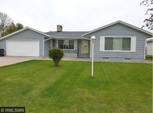 1221 S Garden St, Lake City, MN 55041