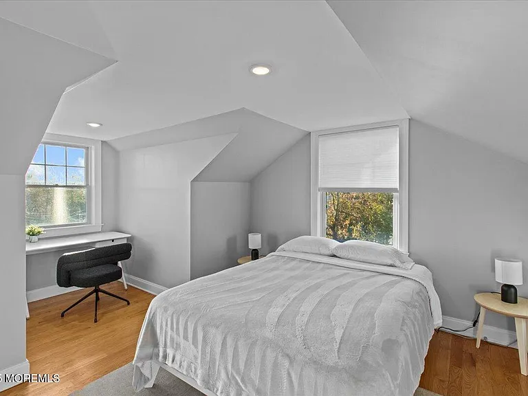 382 Western Ave — Photo 26