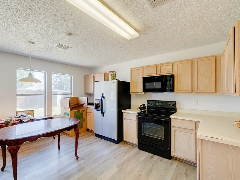 4260 Meadowknoll Dr — Photo 19