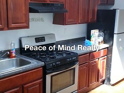 1st image of 15 Gunther Pl APT 3L