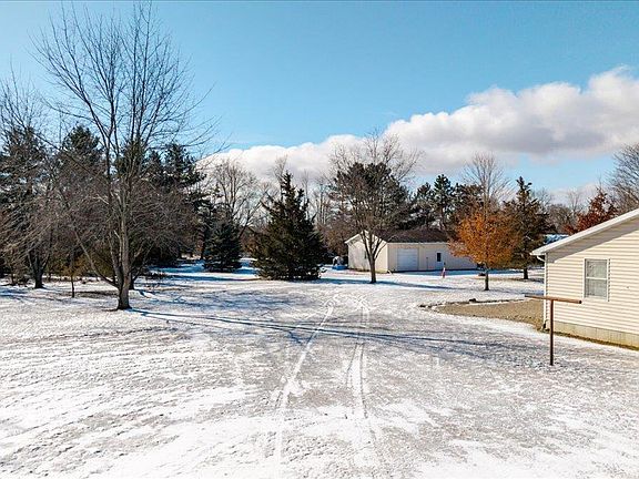 2nd image of 2829 Sutton Rd