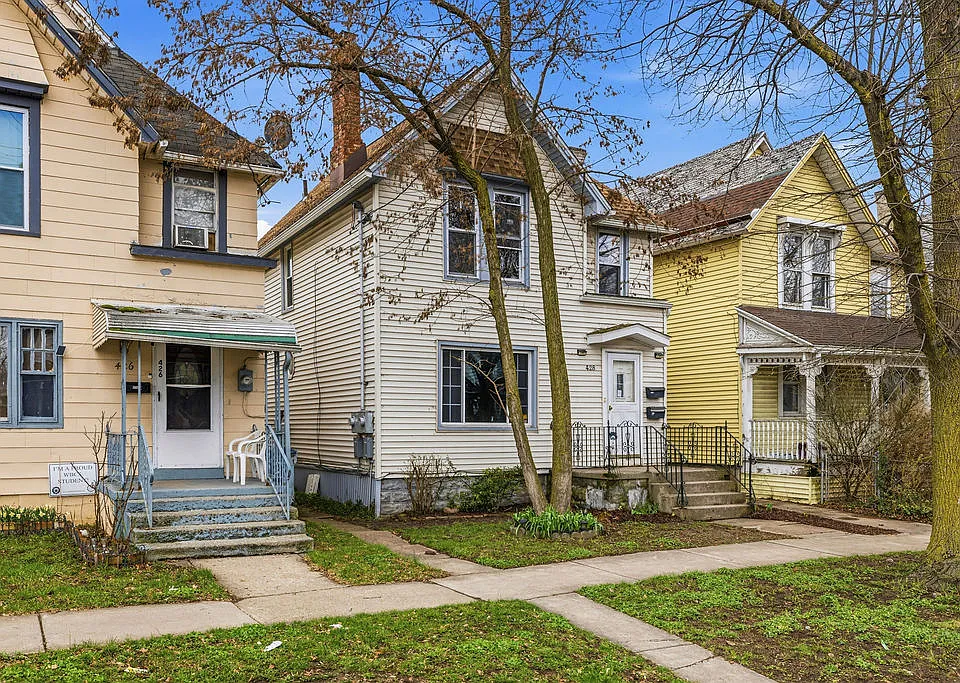 428 Normal Ave #1