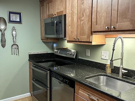 5th image of 6300 Stevenson Ave APT 619