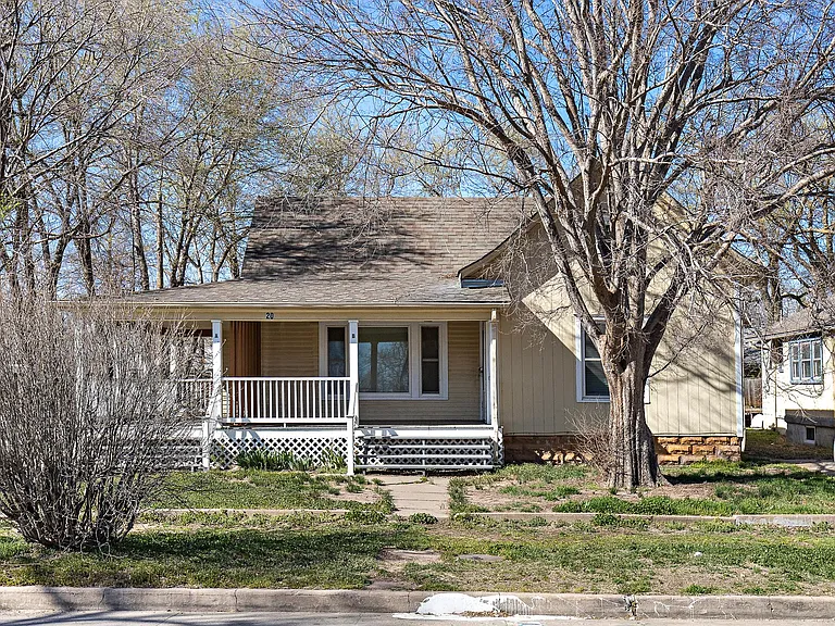 20 E 10th Ave #B — Photo 12
