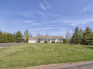 22 Rolling Rd, Esko, MN 55733