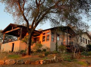695 Hoppe Ln, Auburn, CA 95603