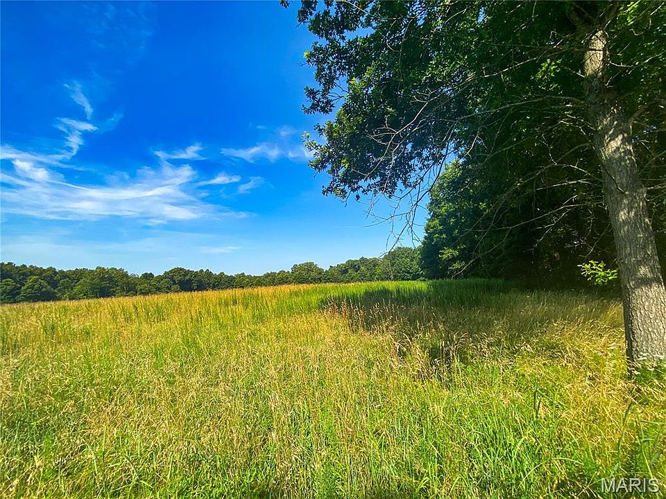 2nd image of 1 Spring View Ct