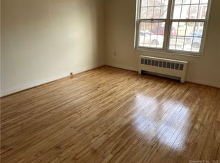 265 Texas Ave UNIT B, Bridgeport, CT 06610