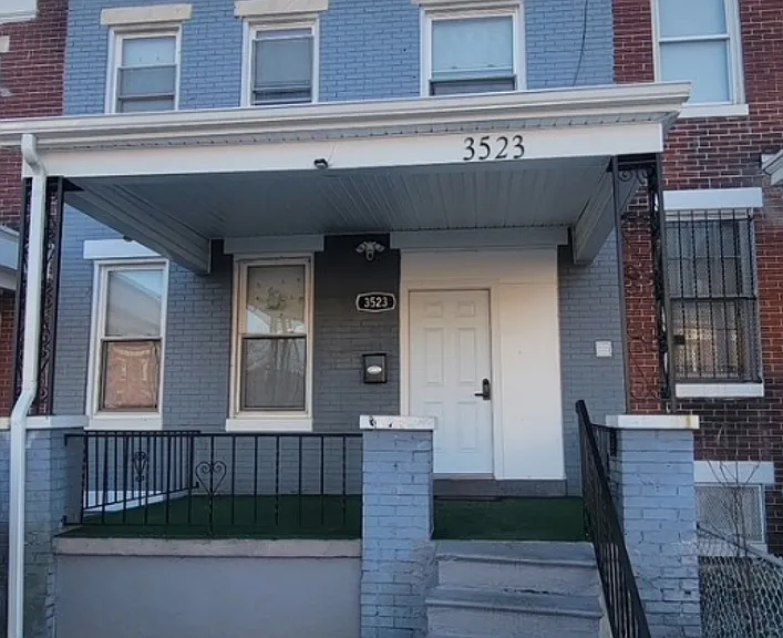 3523 Edmondson Avenue W Bath #J-750 — Photo 1