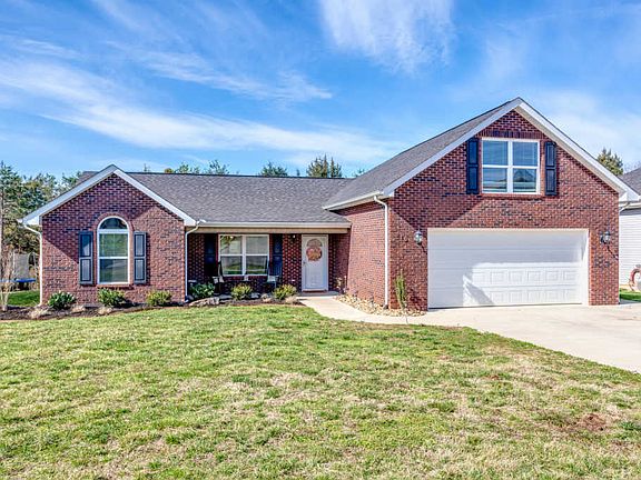 2nd image of 319 Wynberry Ct