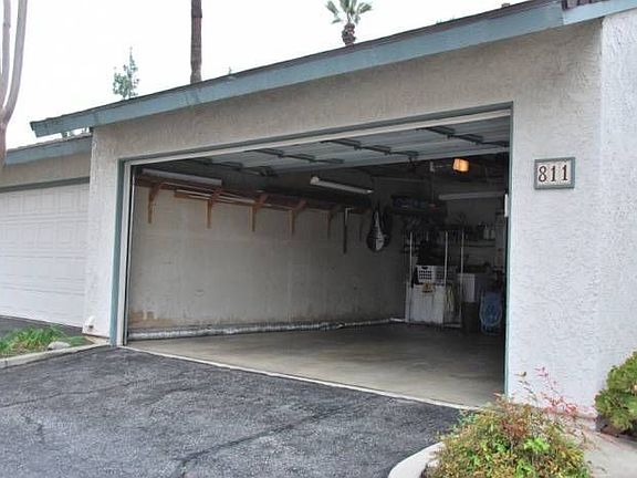 2 car garage