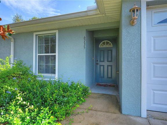 3rd image of 6735 Basswood Cir