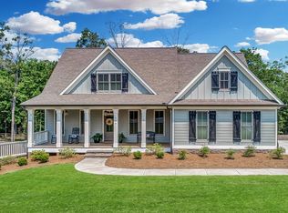 979 Cable Rd, Waleska, GA 30183