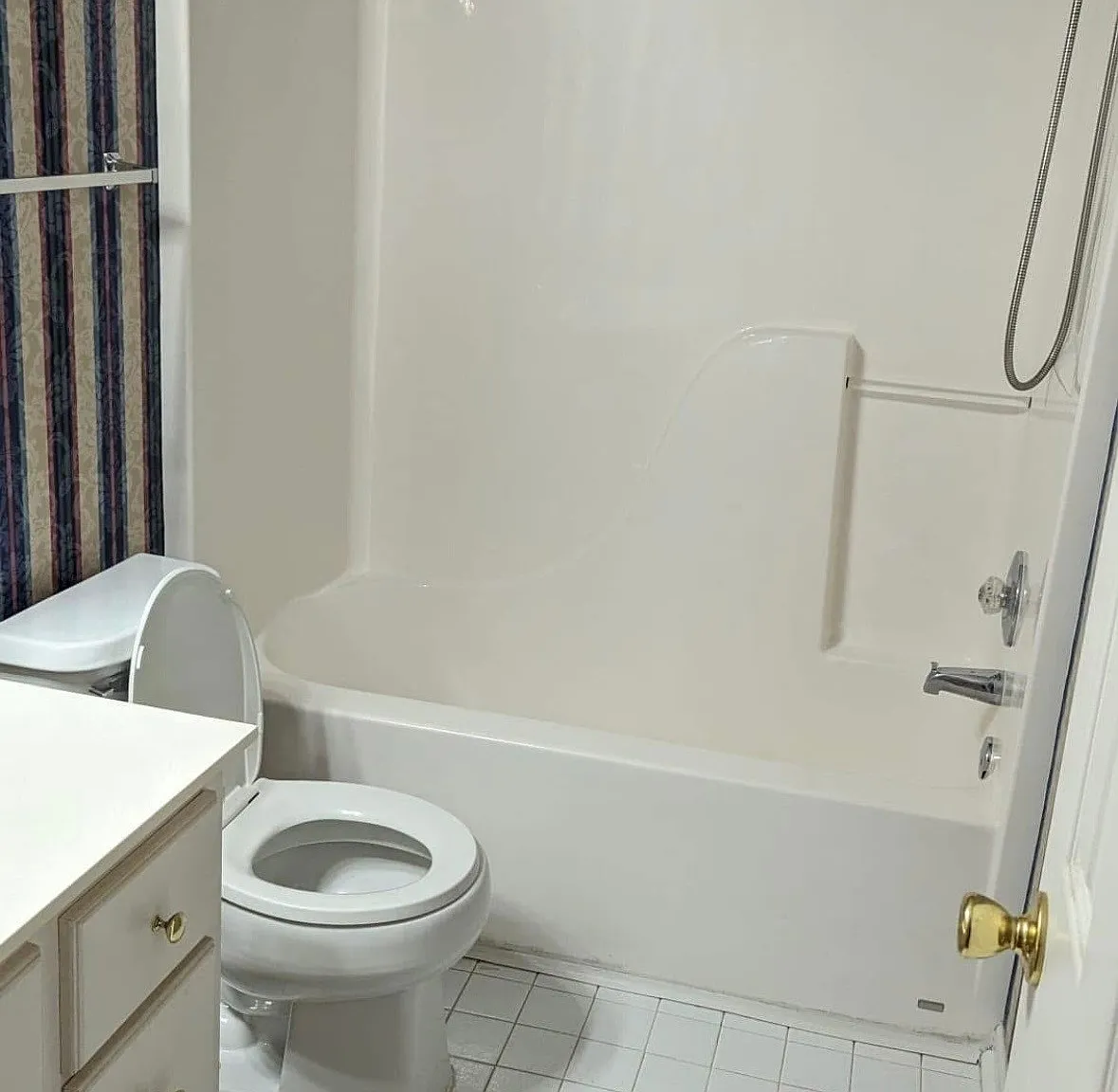 2 bed, 2.0 bath, 1179 sqft, $1,495 — Photo 3
