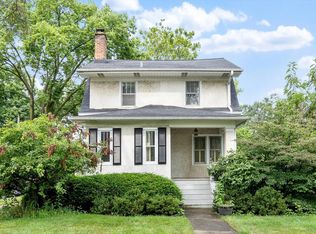 354 Prospect Ave, Glen Ellyn, IL 60137