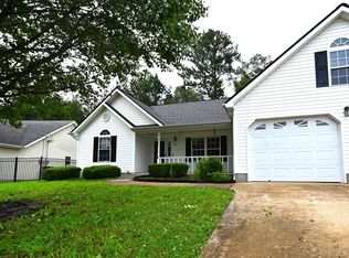 465 Colony Cir, Fort Oglethorpe, GA 30742