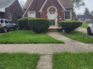 8876 Robson St, Detroit, MI 48228