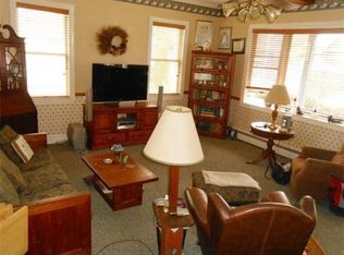 145 Leo Ave, Dracut, MA 01826