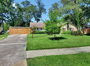 25303 Glen Loch Dr, Spring, TX 77380