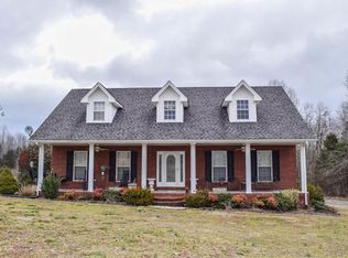 403 D & D Cir, Lafayette, TN 37083