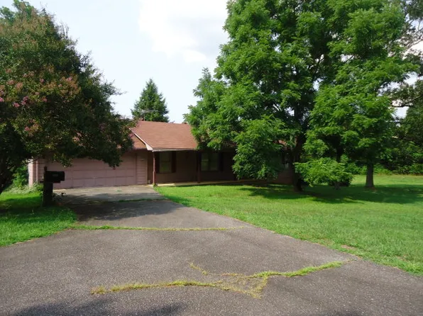 500 Mount Pleasant Rd, Fairmount, GA 30139