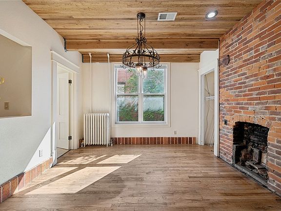 5th image of 312 Gertrude St