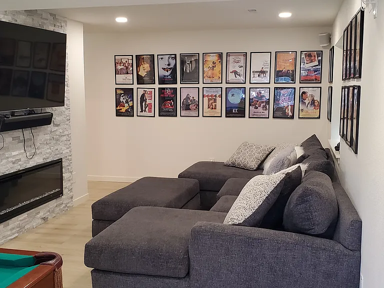 2445 Clayton Cir — Photo 3
