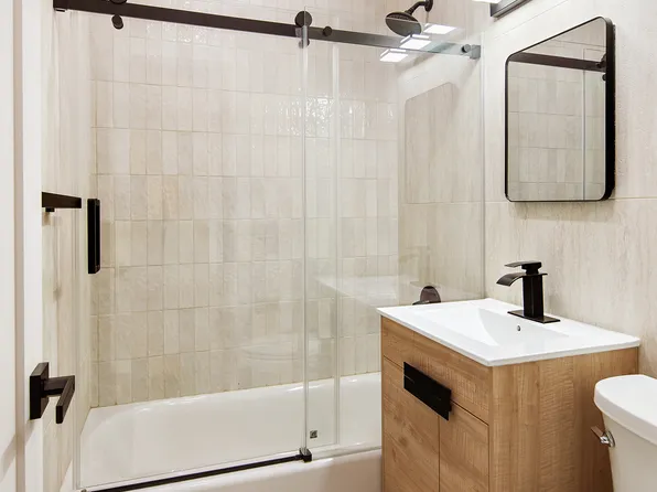 654 Manhattan Avenue image 5 of 5