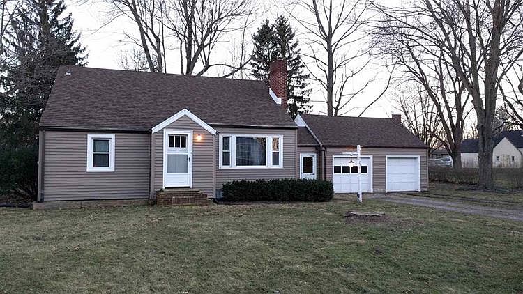 1st image of 23814 Myers Ave