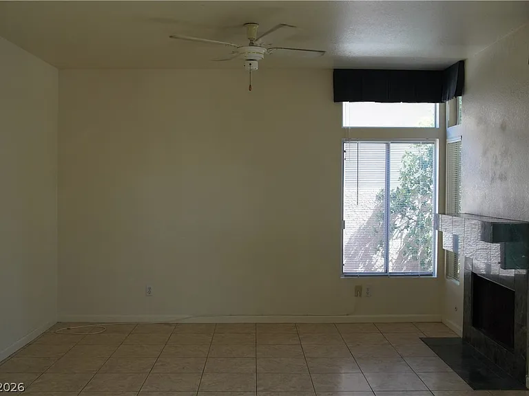 2312 Reddon Cir — Photo 7