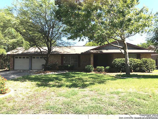1st image of 120 Creekside Dr