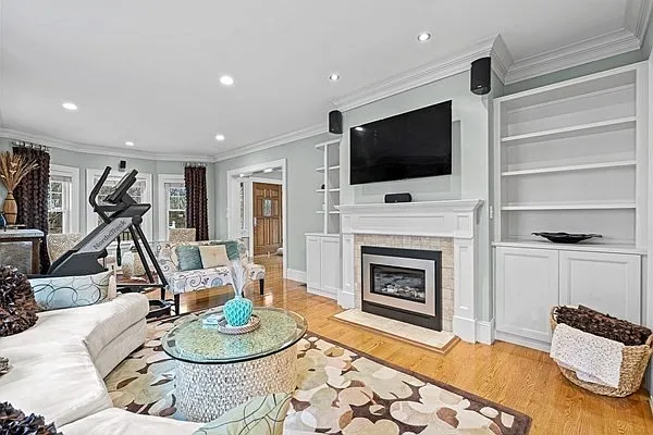 34 Glen Rd — Photo 10