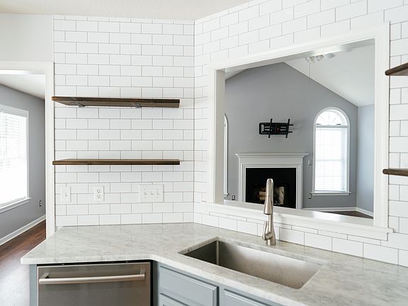 5th image of 175 Beeson Park Ct