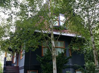 337 17th Ave E, Seattle, WA 98112