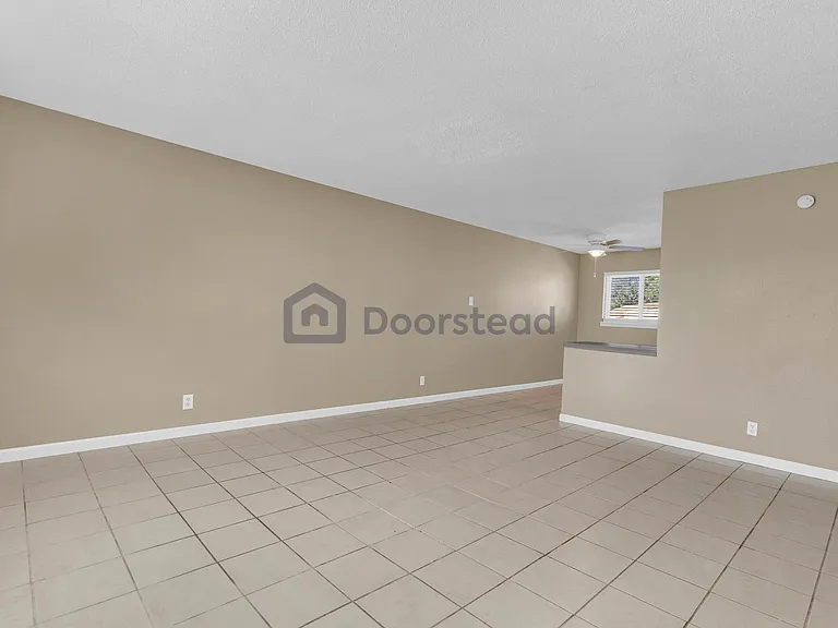 9400 Montrose Ct #27 — Photo 7