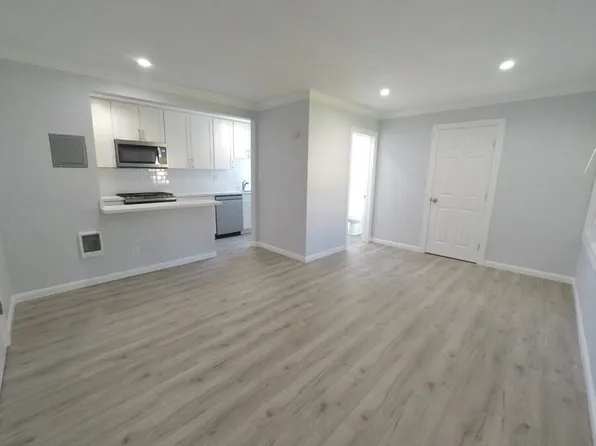 1925 10th St Unit 12, Berkeley, CA 94710