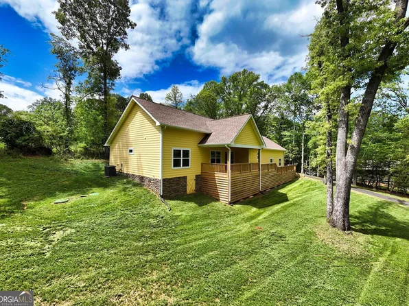 60 Oxford Trl, Blairsville, GA 30512