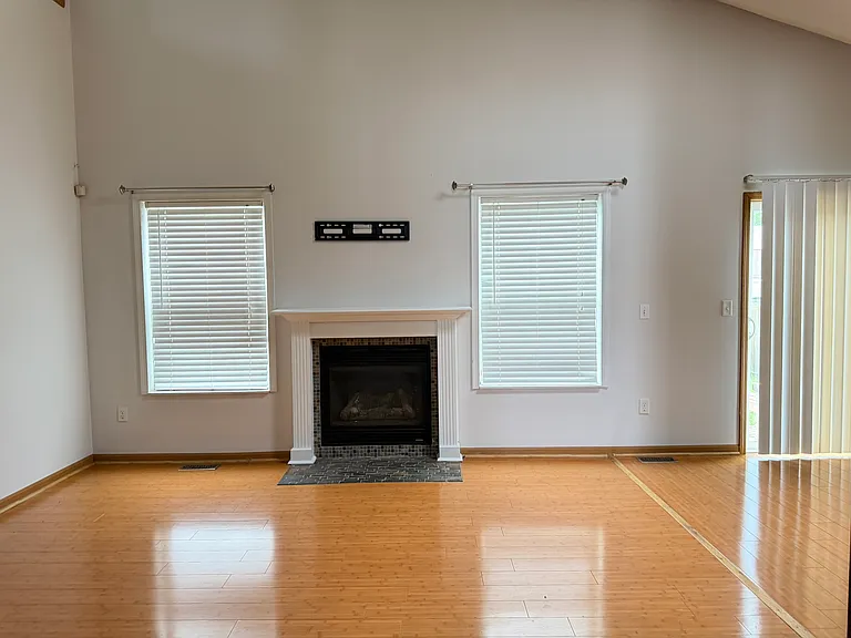 3145 Arborsye Ct — Photo 3