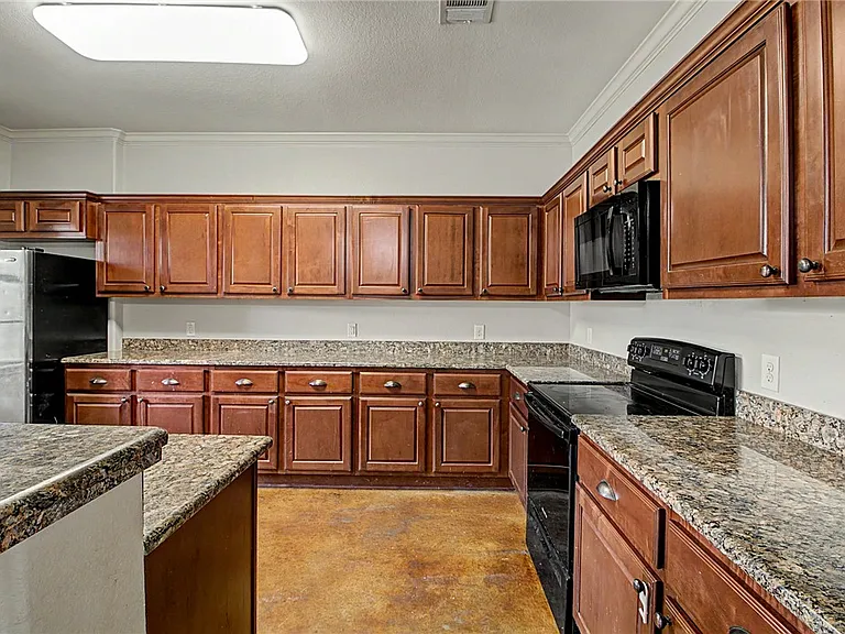 3337 Lieutenant Ave — Photo 6