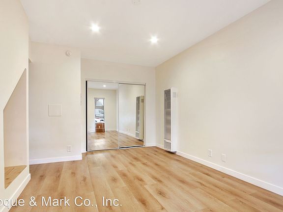 5th image of 1030 20th St #4