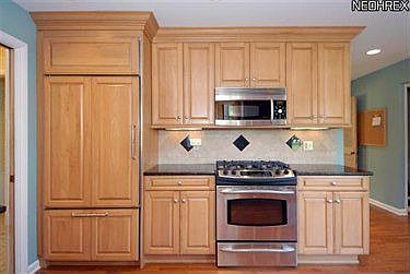 2nd image of 442 Pellett Dr