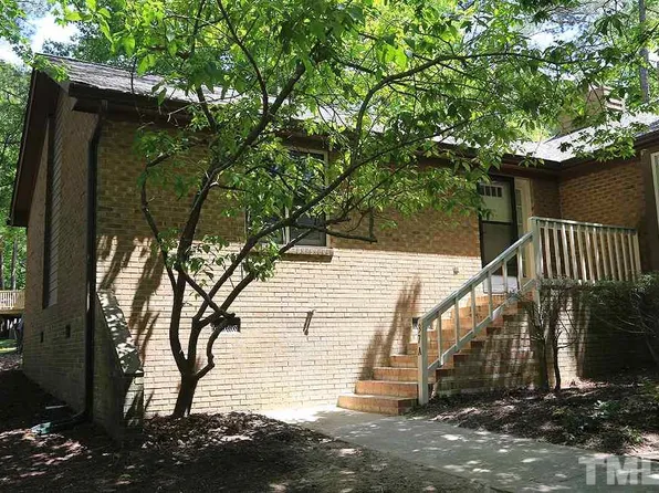 200 Woodcroft Pkwy #37A, Durham, NC 27713