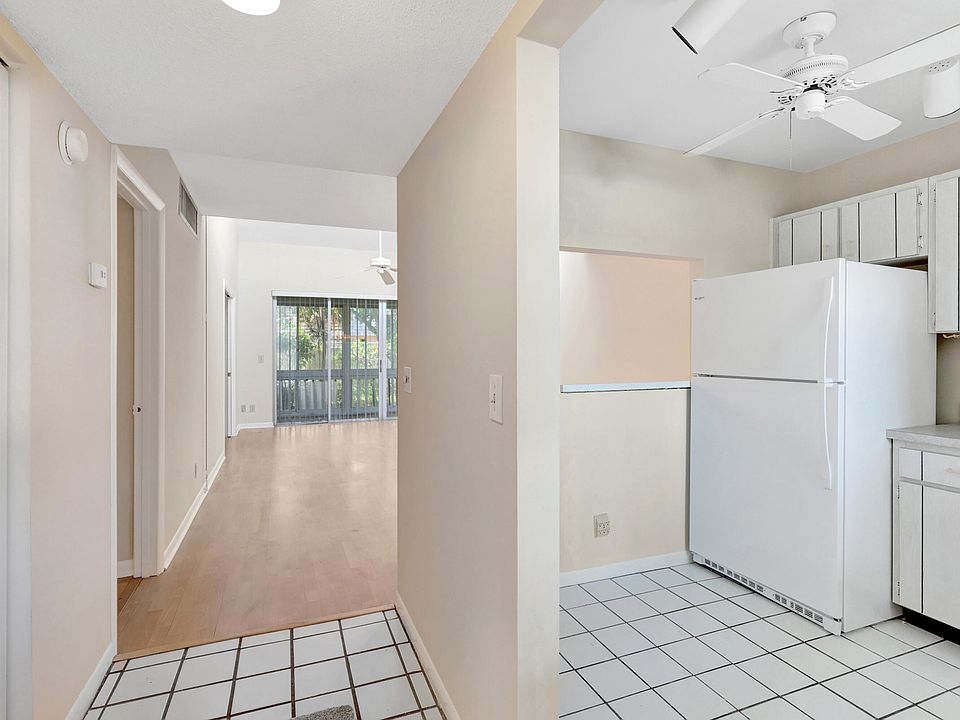 Boundbrook Thru Condominiums 2528 Boundbrook Dr S West Palm Beach FL