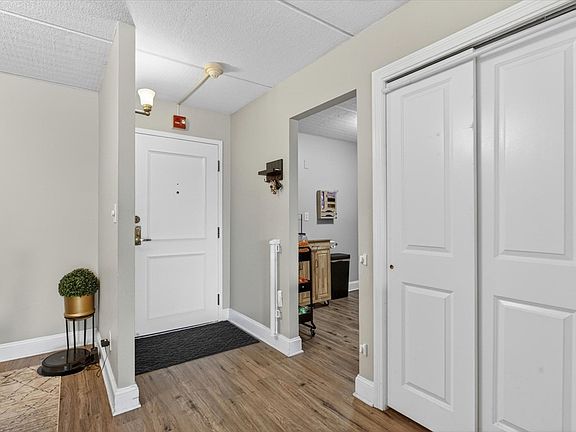 5th image of 1500 Worcester Rd #308