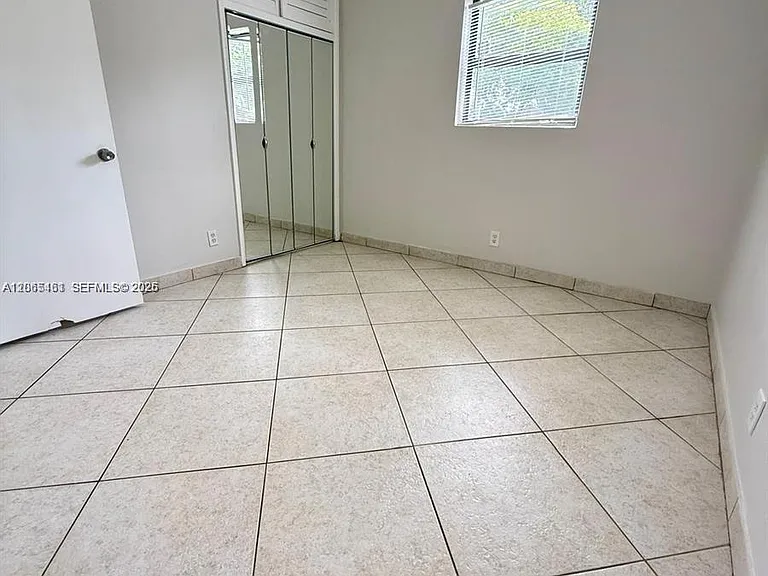 2240 N 57th Way — Photo 9