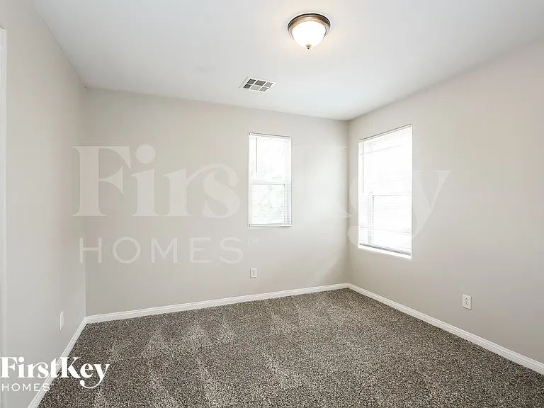 6217 Escapa Ct — Photo 14