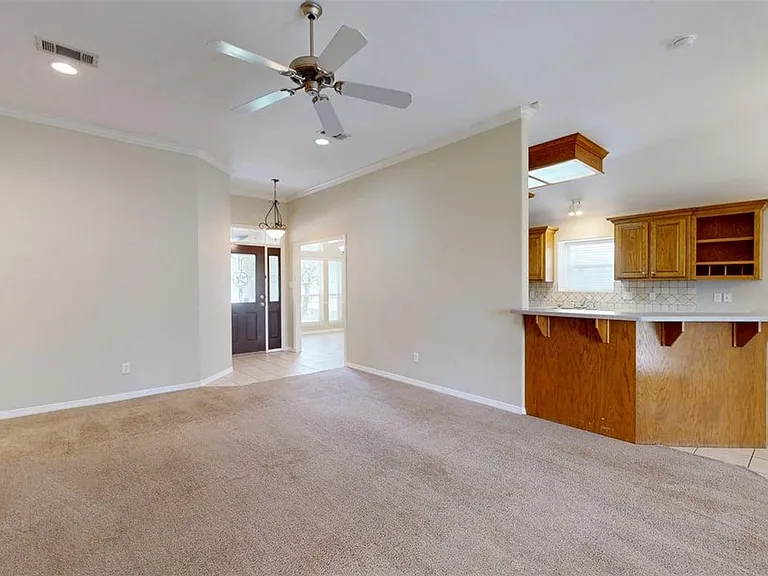 2350 Kendal Green Cir — Photo 5