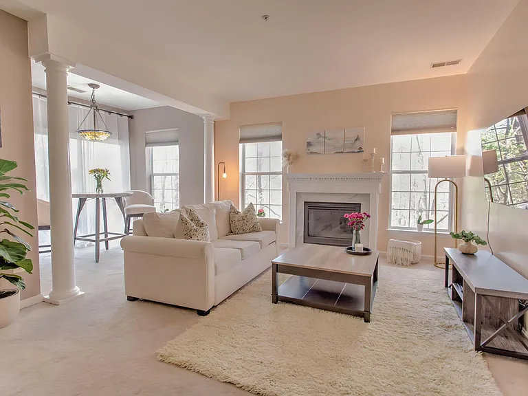 5932 Founders Hill Dr #202 — Photo 8