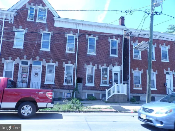 819 S Clinton Ave, Trenton, NJ 08611