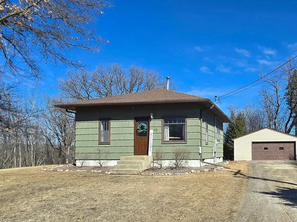 421 Portland Ct NE, Rochester, MN 55906